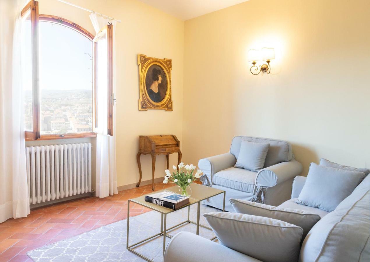 Hotel Il Castello チェルタルド エクステリア 写真