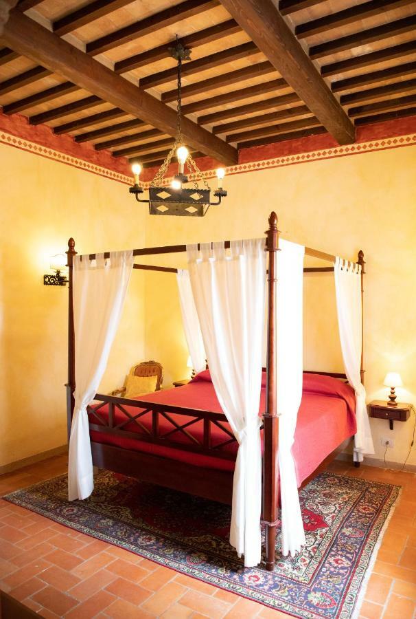 Hotel Il Castello チェルタルド エクステリア 写真