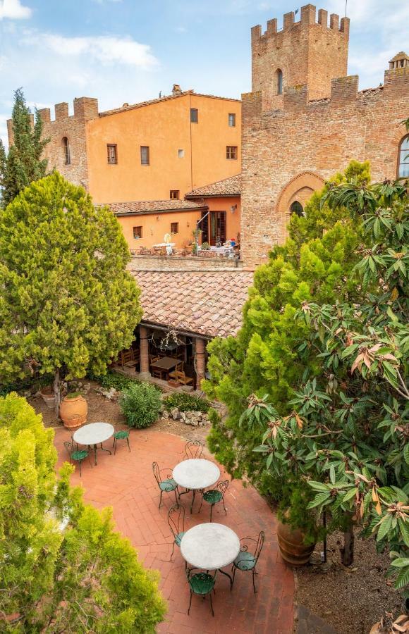 Hotel Il Castello チェルタルド エクステリア 写真