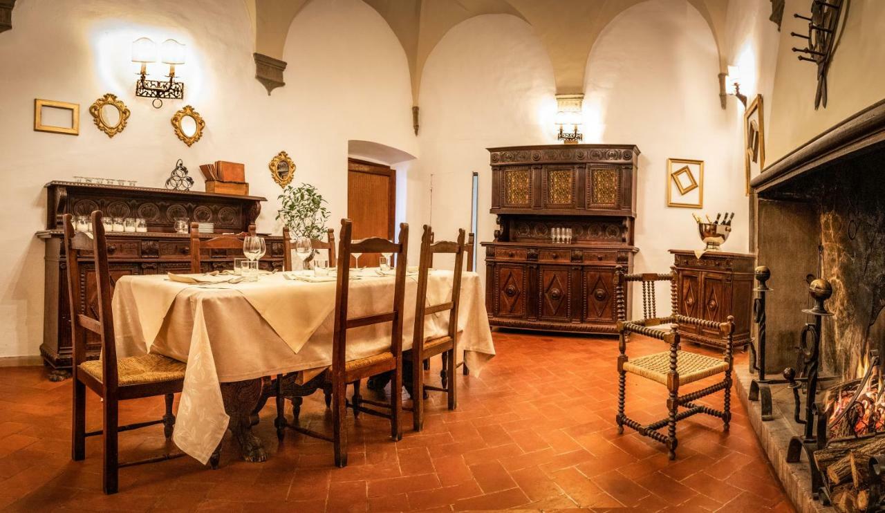 Hotel Il Castello チェルタルド エクステリア 写真